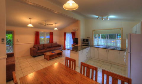 BIG4 Bungalow Park - Accommodation Sunshine Coast 2