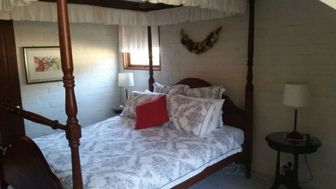 Girraween Country Inn - Accommodation Sunshine Coast 1