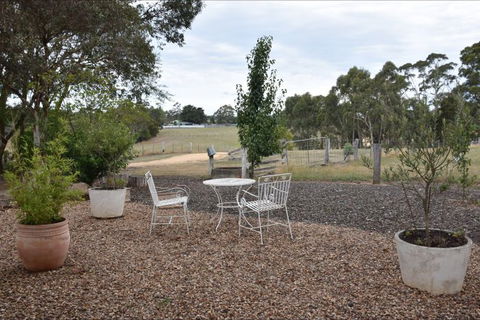 Cygnet Park Country Retreat - Accommodation Sunshine Coast 0