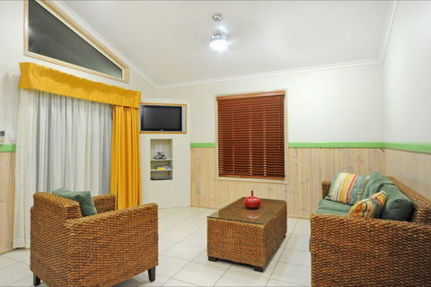 BIG4 Adventure Whitsunday Resort - Accommodation Sunshine Coast 9
