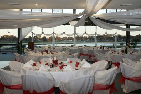 Taree-Wingham Race Club - Accommodation Sunshine Coast 4