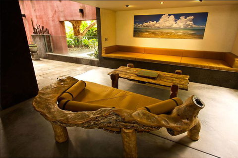 Tin Shed Art Gallery - Accommodation Sunshine Coast 1