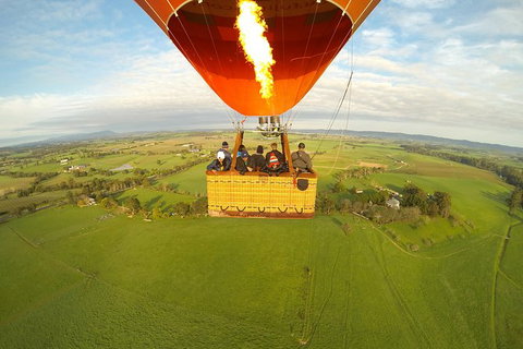 Yarra Valley Sunrise Balloon Flight & Champagne Breakfast - Accommodation Sunshine Coast 4