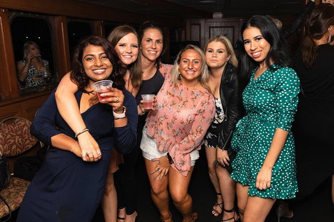 Yarra River Christmas Cruise - Accommodation Sunshine Coast 8