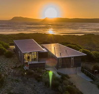 Bruny Island 3-Day Guided Walk with Wine and Cheese Tasting - Accommodation Sunshine Coast