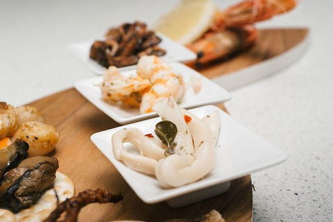 Exceptional Port Lincoln, Seafood And Wildlife Tour - Accommodation Sunshine Coast 3