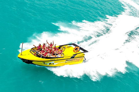 Airlie Beach Jet Boat Thrill Ride - Accommodation Sunshine Coast 12