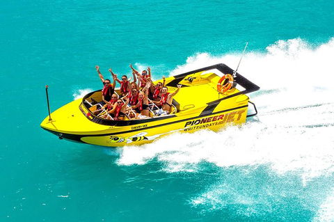 Airlie Beach Jet Boat Thrill Ride - Accommodation Sunshine Coast 2
