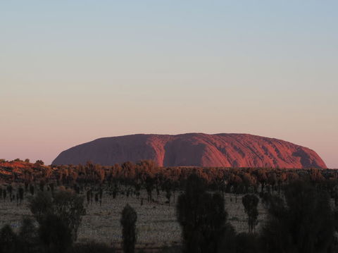 Uluru And Kata Tjuta Experience With BBQ Dinner - Accommodation Sunshine Coast 1