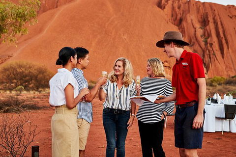 Uluru (Ayers Rock) Sunset With Outback Barbecue Dinner And Star Tour - Accommodation Sunshine Coast 16