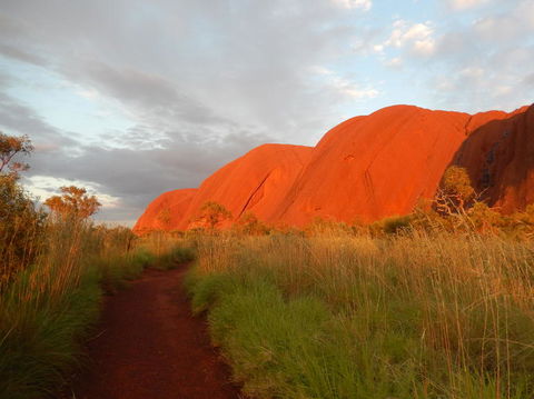 Uluru Sunrise And Guided Base Walk - Accommodation Sunshine Coast 3