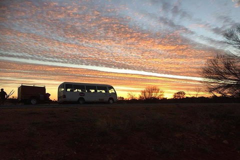 Bus Transfer: Alice Springs To Ayers Rock Resort - Accommodation Sunshine Coast 0