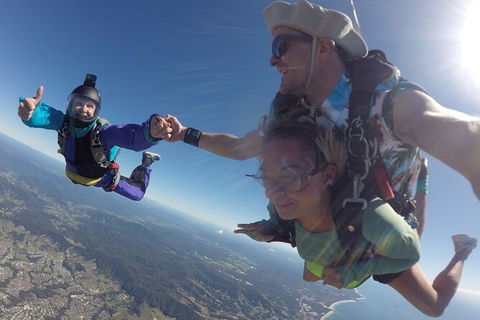 Coffs Harbour Ground Rush Or Max Freefall Tandem Skydive On The Beach - Accommodation Sunshine Coast 7