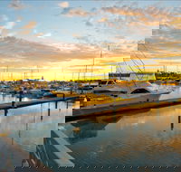 Gladstone - Accommodation Sunshine Coast