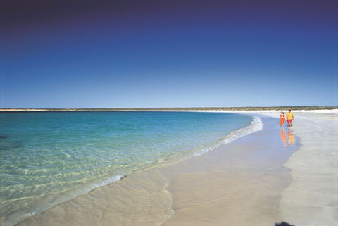 Gnaraloo Bay - Accommodation Sunshine Coast 0