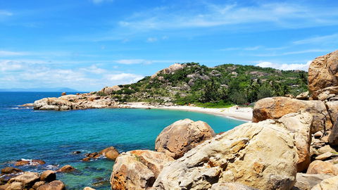 Horseshoe Bay - Bowen - Accommodation Sunshine Coast 1