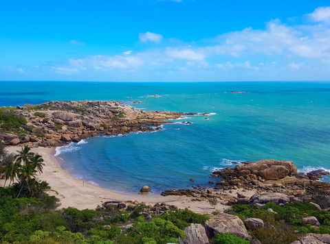 Horseshoe Bay - Bowen - Accommodation Sunshine Coast 2