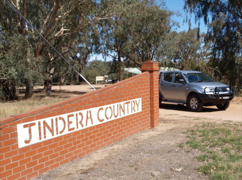 Jindera Country Golf Club - Accommodation Sunshine Coast 0