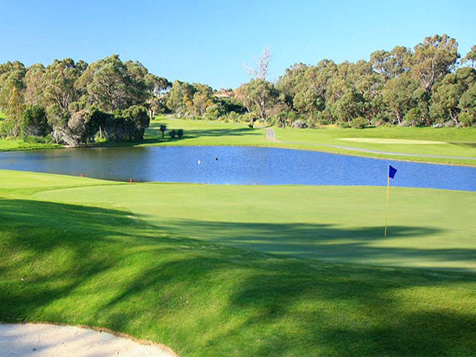 Connolly WA Accommodation Sunshine Coast