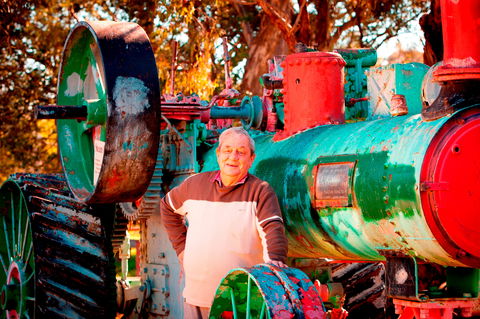 Oaklands Vintage Machinery Museum - Accommodation Sunshine Coast 0