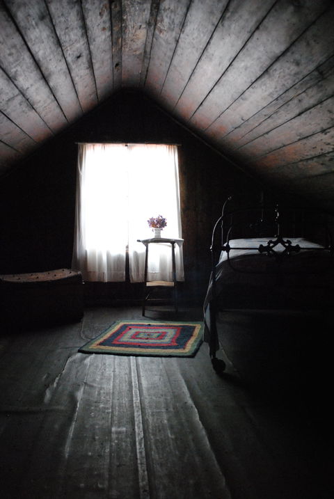 Portable Iron Houses - Accommodation Sunshine Coast 2