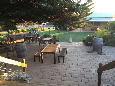 Rustic Blue Gallery Cafe Day Spa - Accommodation Sunshine Coast 0
