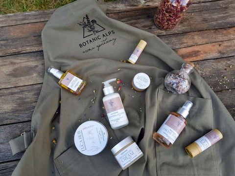Botanic Alps Aroma Apothecary - Accommodation Sunshine Coast 0