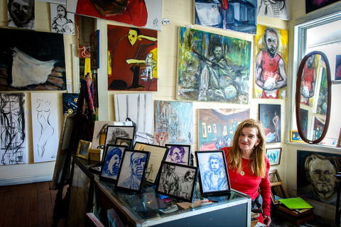 Brush Off Art - Accommodation Sunshine Coast 0