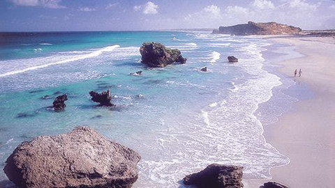 Dholuwuy Bay - Accommodation Sunshine Coast 2