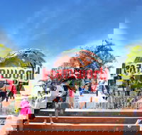 Dreamworld - Accommodation Sunshine Coast