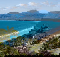 Four Mile Beach - Accommodation Sunshine Coast
