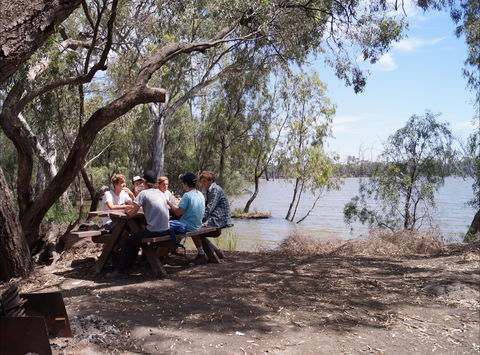Hay Weir - Accommodation Sunshine Coast 0