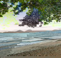Holloways Beach - Accommodation Sunshine Coast