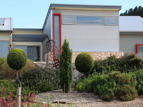 John Lacey's Studio And Green Tank Gallery - Accommodation Sunshine Coast 0
