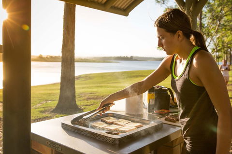 Lake Samsonvale - Accommodation Sunshine Coast 0