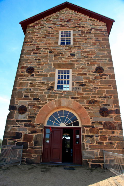 Morphetts Enginehouse - Accommodation Sunshine Coast 0