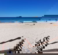 Mudjimba Beach - Accommodation Sunshine Coast