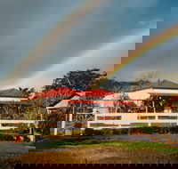 Stefani Hilltop Gallery - Accommodation Sunshine Coast