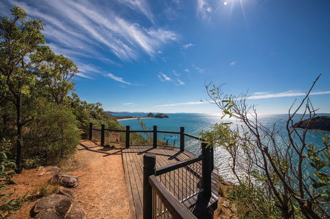 Bluff Point Circuit, Capricorn Coast National Park - Accommodation Sunshine Coast 0
