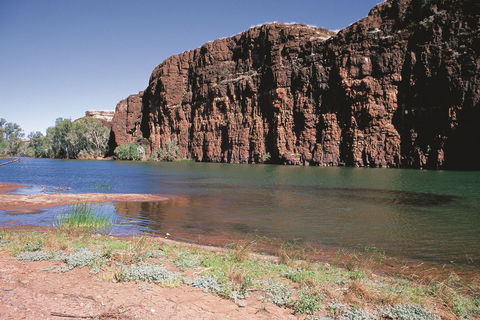 Carawine Gorge - Accommodation Sunshine Coast 0
