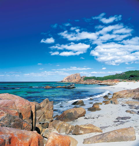 Castle Bay - Accommodation Sunshine Coast 2