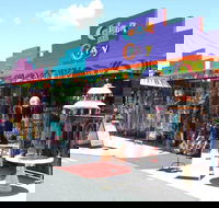 Colour Me Crazy - Accommodation Sunshine Coast
