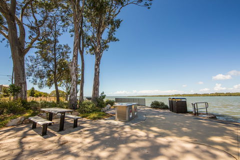 Dohles Rocks - Accommodation Sunshine Coast 1