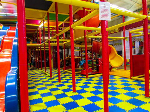 Kidz Shed Indoor Play Centre And Cafe - Accommodation Sunshine Coast 1
