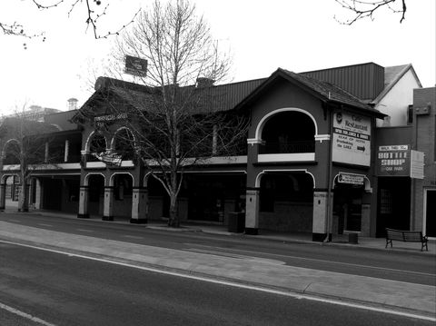 Ned Kelly Touring Route - Benalla - Accommodation Sunshine Coast 2