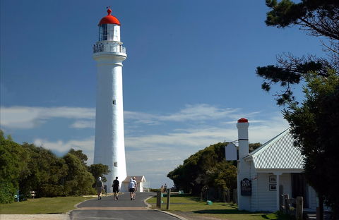 Split Point Lighthouse Tours Aireys Inlet - Accommodation Sunshine Coast 0