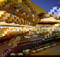 The Pier Cairns - Accommodation Sunshine Coast