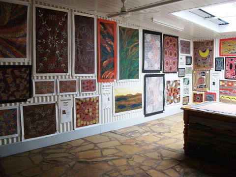 The Stockyard Gallery - Accommodation Sunshine Coast 2