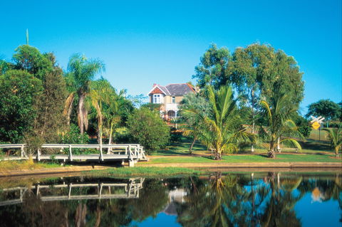 Bundaberg Botanic Gardens And Playground - Accommodation Sunshine Coast 0