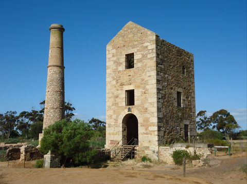 Hughes Enginehouse - Accommodation Sunshine Coast 1